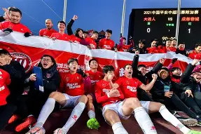 成都蓉城引援变废铁！30万欧元伤病号成三线隐患